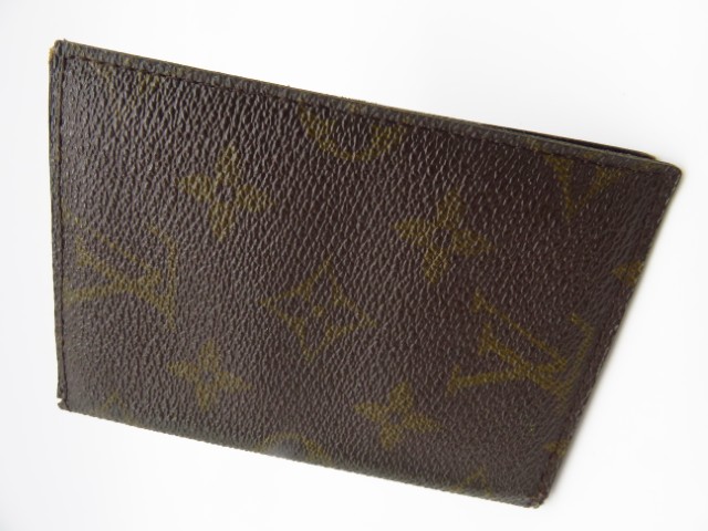 ルイヴィトン　パスケース